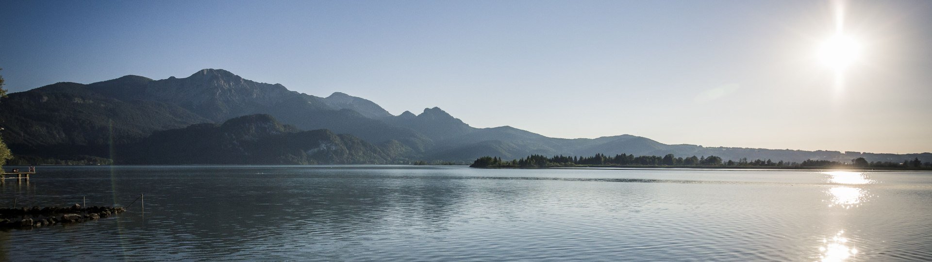 Blick über den Kochelsee bei Sonnenaufgang, © Tourist Information Kochel a. See, Fotograf Thomas Kujat Blick über den Kochelsee bei Sonnenaufgang, © Tourist Information Kochel a. See, Fotograf Thomas Kujat