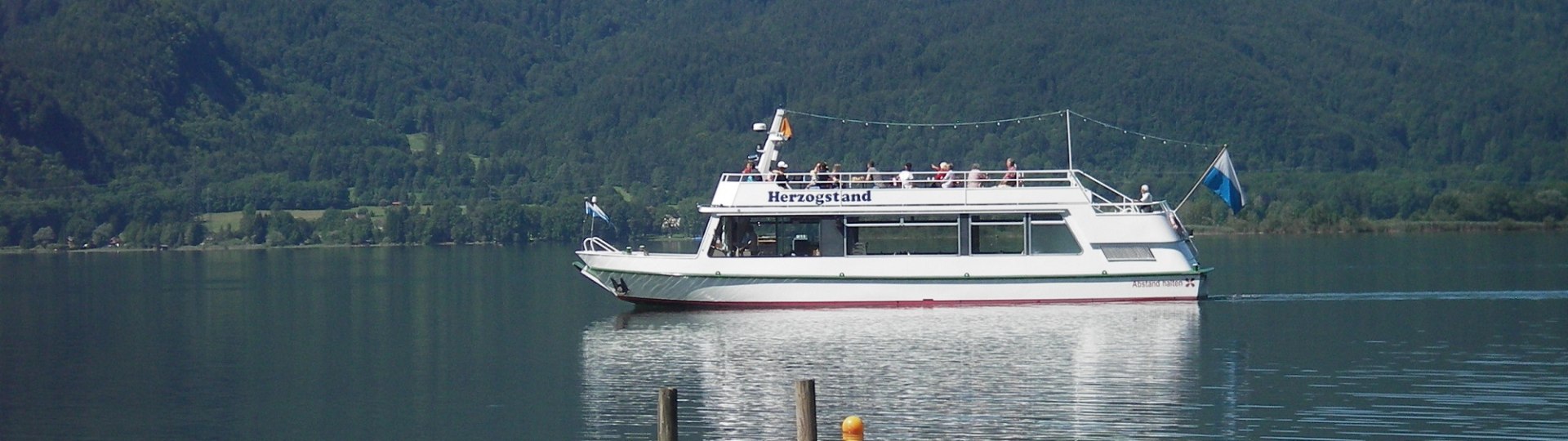 Motorschifffahrt , © Tourist Information Kochel a. See, Foto: Th. Kujat Motorschifffahrt , © Tourist Information Kochel a. See, Foto: Th. Kujat
