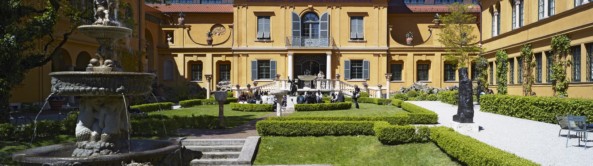 Lenbachhaus, © Städtische Galerie im Lenbachhaus und Kunstbau München Lenbachhaus, © Städtische Galerie im Lenbachhaus und Kunstbau München