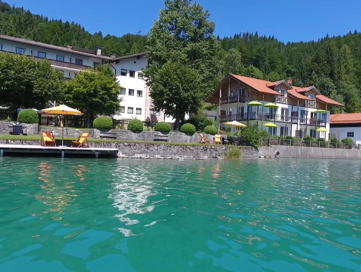 Seehaus von Wasser aus