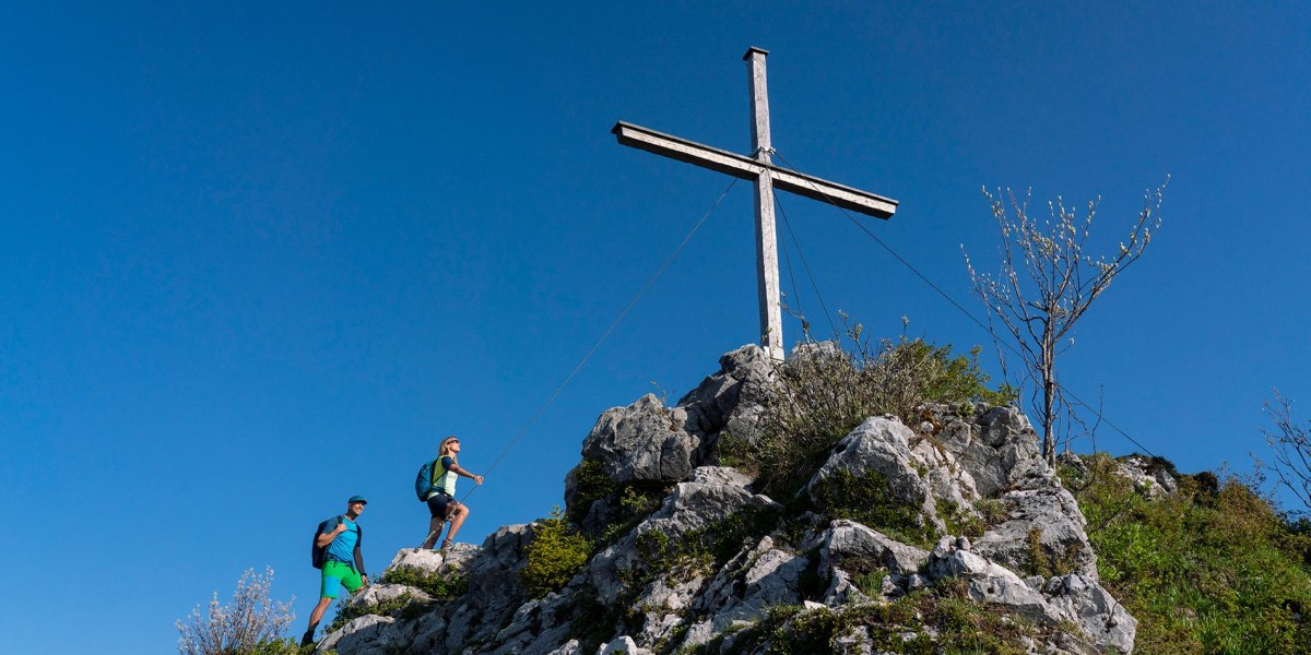 Rabenkopf-Gipfel &uuml;ber dem Kochelsee, &copy; Tourist Information Kochel a. See