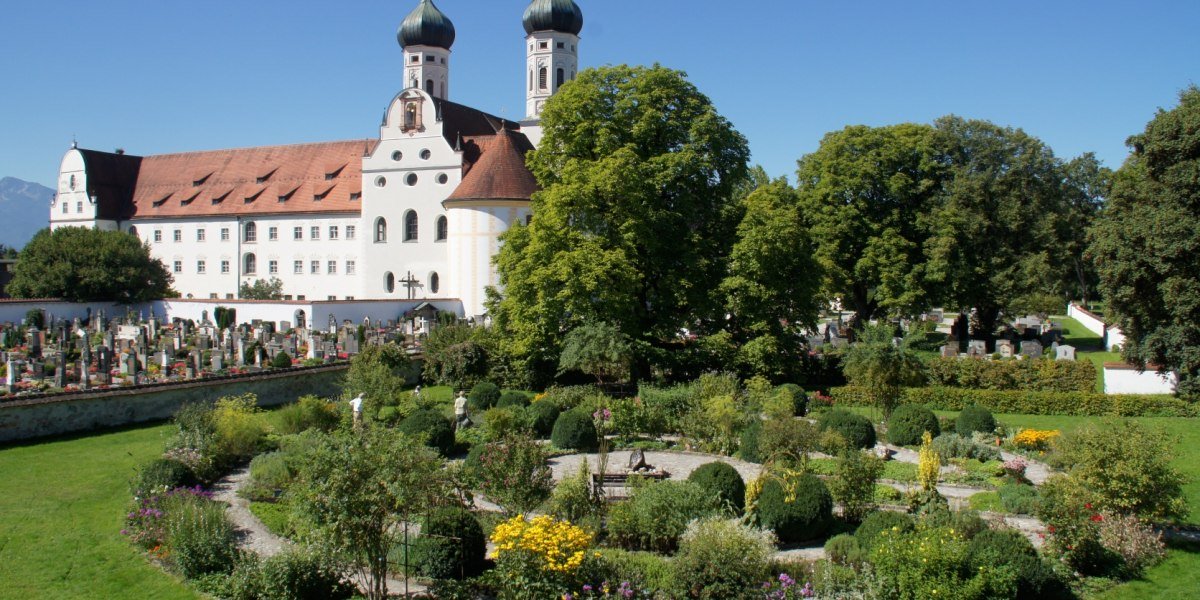Meditationsgarten im Kloster Benediktbeuern, &copy; Zentrum f&uuml;r Umwelt