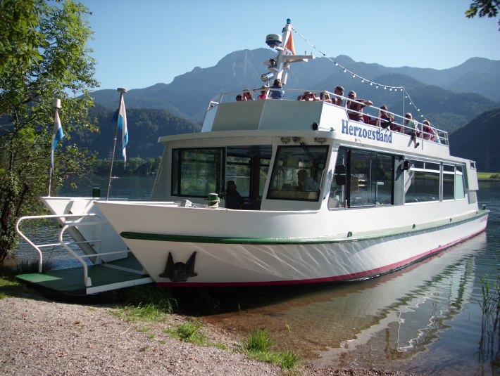 Motorschiffahrt auf dem Kochelsee, Bild Fam. Kneidl