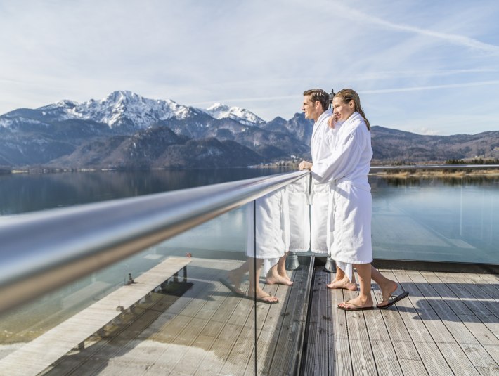 Wellness mit Ausblick auf den Kochelsee, &copy; Tourist Information Kochel a. See